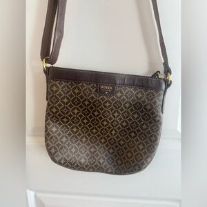 Fossil pocket book adjustable strap